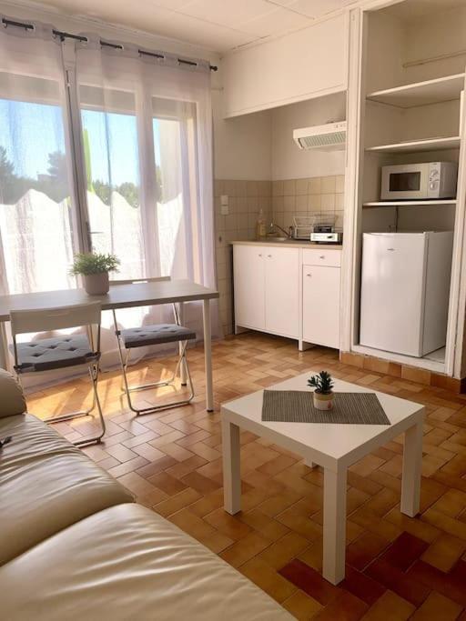 La Garde : joli studio dans résidence Exterior foto